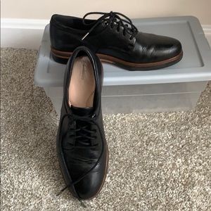 Clarks Derby Oxford - black size 6